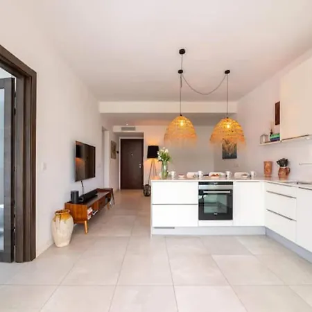 Luxury In Les Pins Apartment *